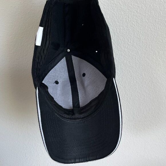 Mens Roblox Adjustable Cap Hat Mens White and Black - Picture 13 of 13